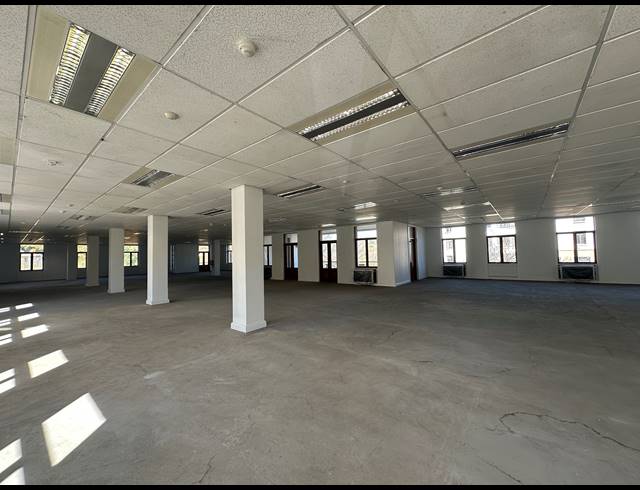 684M² OFFICE TO LET IN SANDTON CENTRAL